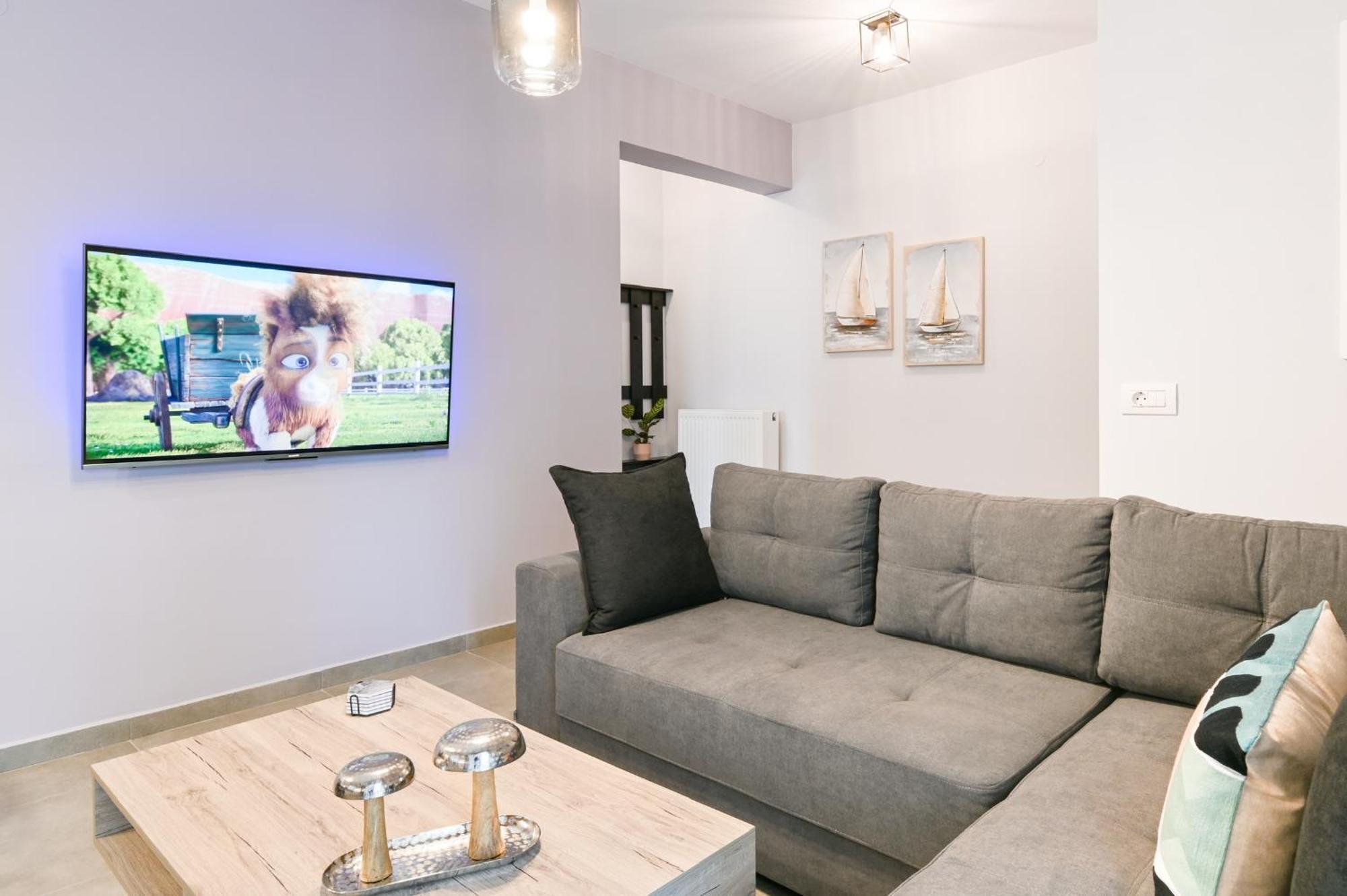 Louisa Luxury Apartments Preveza Exterior photo